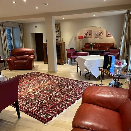 Des Cretes 3* Falmignoul