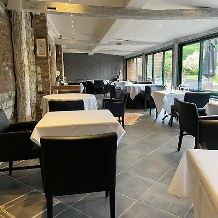 Des Cretes Hotel Falmignoul